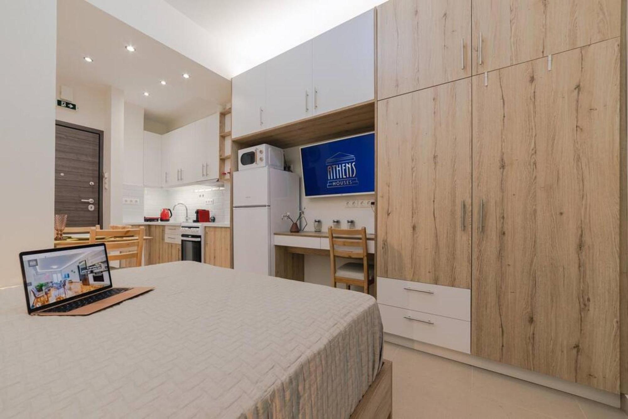 Apartment Small And Cozy *